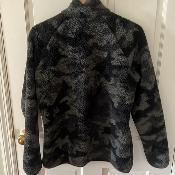 Columbia Black Camouflage Sherpa Fleece Zip Up Jacket - Picture 3 of 4